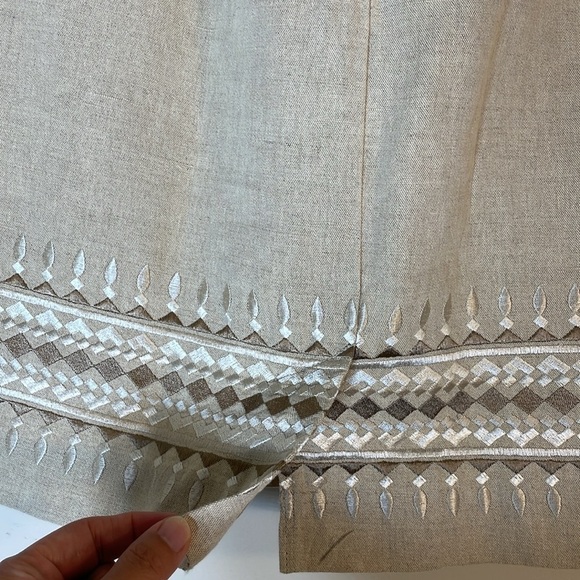 NWT. Talbots 12 Irish Linen Blend Embellished Pencil Skirt. - Picture 8 of 8